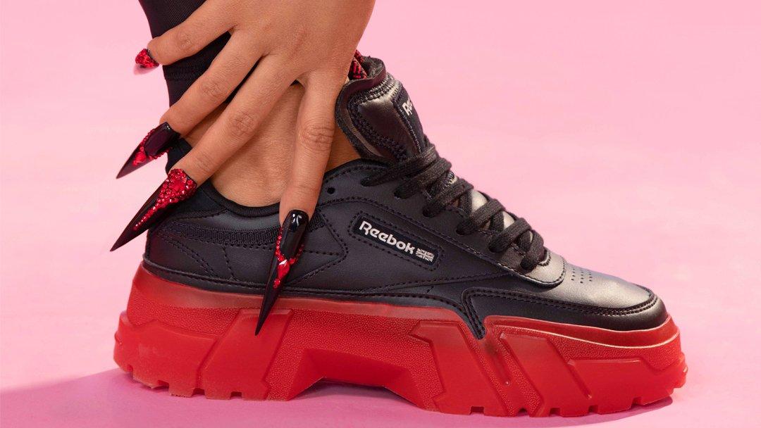 Reebok black and red hot sale shoes